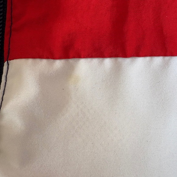 Puma RETRO windbreaker. Men's size Large. Red white and blue - Picture 10 of 10